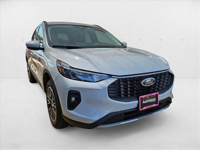 new 2025 Ford Escape PHEV car, priced at $27,895