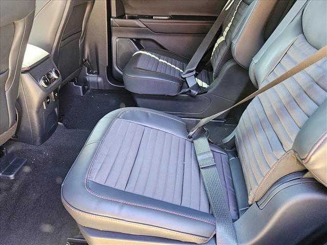 new 2025 Ford Explorer car, priced at $42,448