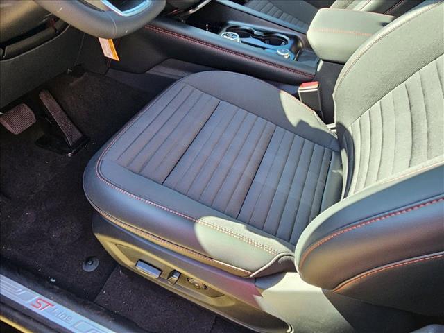 new 2025 Ford Explorer car, priced at $42,448