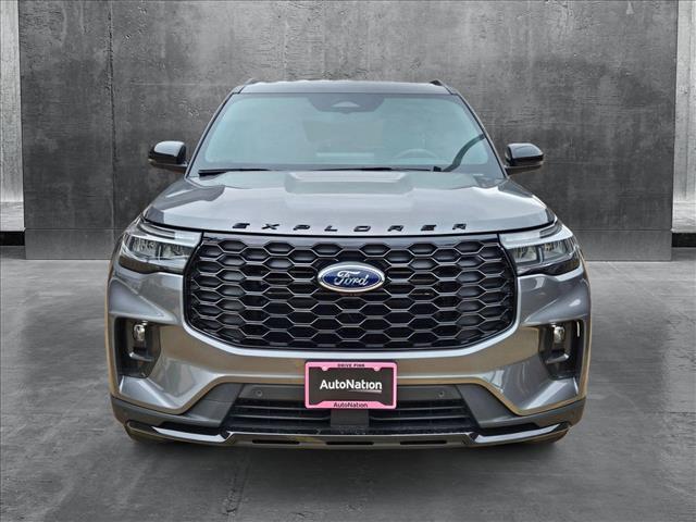 new 2025 Ford Explorer car, priced at $41,529