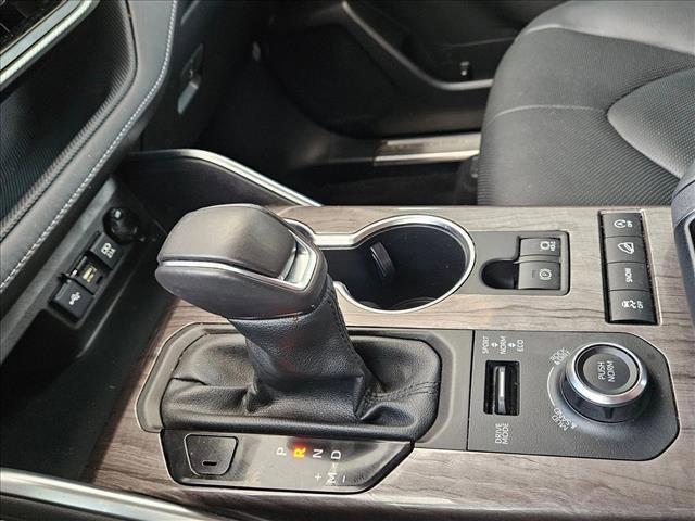 used 2021 Toyota Highlander car, priced at $40,495