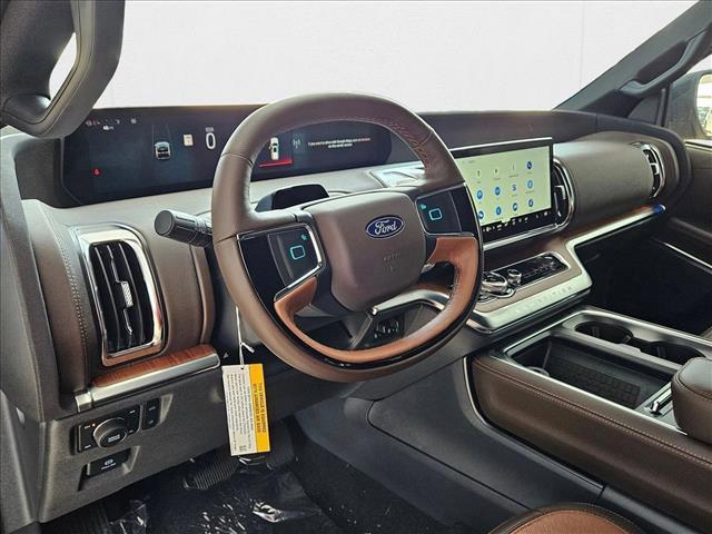 new 2025 Ford Expedition car, priced at $81,170