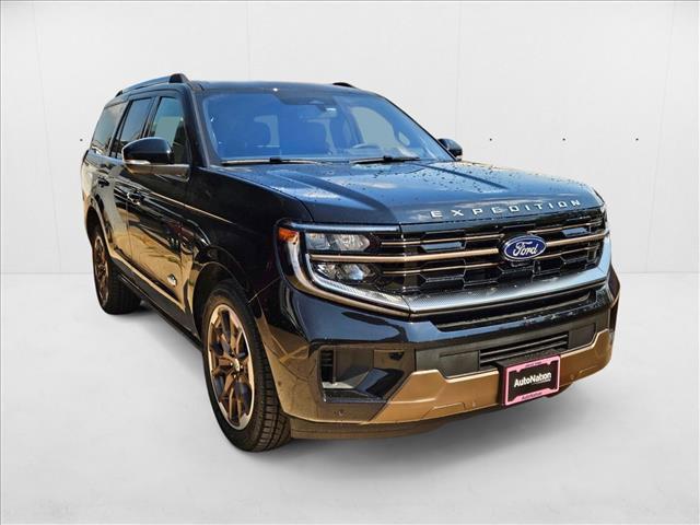 new 2025 Ford Expedition car, priced at $81,170