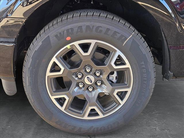 new 2025 Ford F-150 car, priced at $40,182