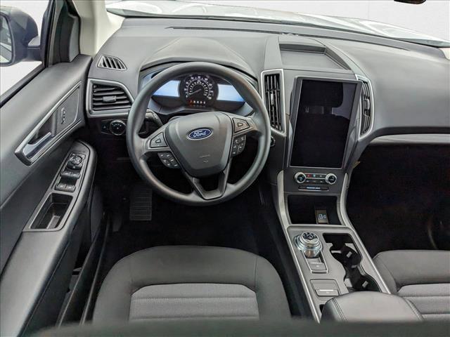 new 2024 Ford Edge car, priced at $30,550