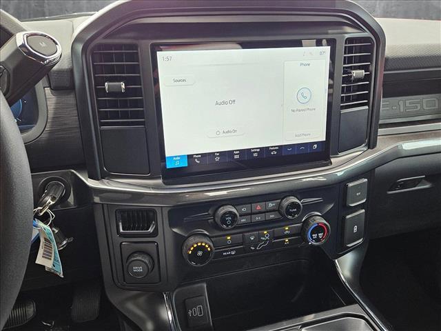 new 2025 Ford F-150 car, priced at $44,073