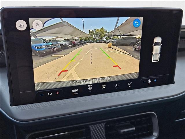 new 2025 Ford Maverick car, priced at $32,095