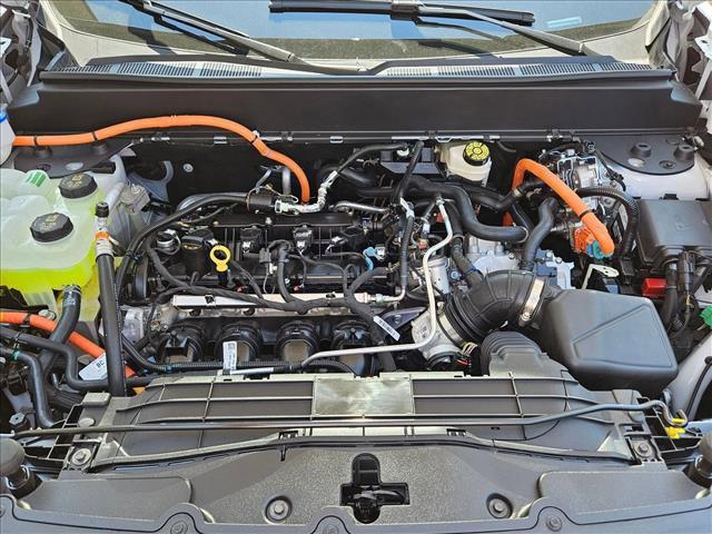 new 2025 Ford Maverick car, priced at $32,095