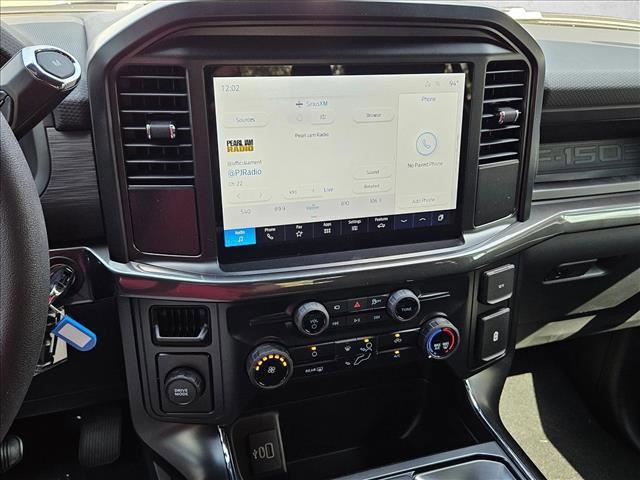 new 2025 Ford F-150 car, priced at $40,195