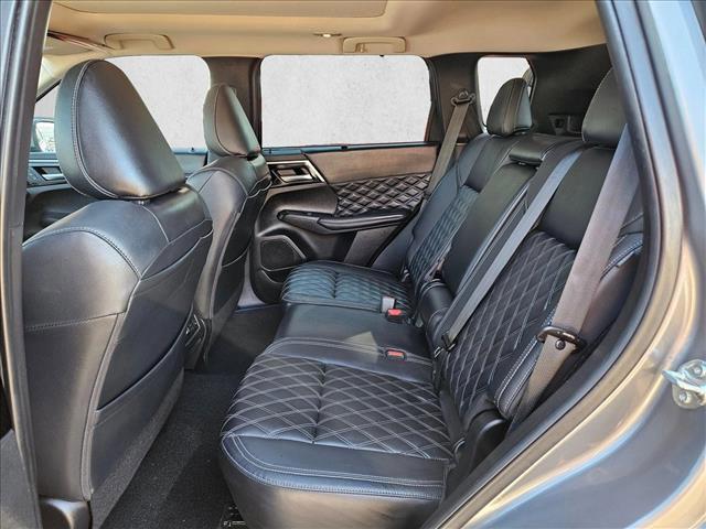 used 2023 Mitsubishi Outlander PHEV car, priced at $28,985