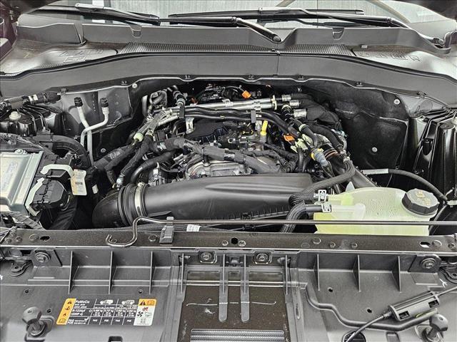 new 2025 Ford Explorer car, priced at $39,190