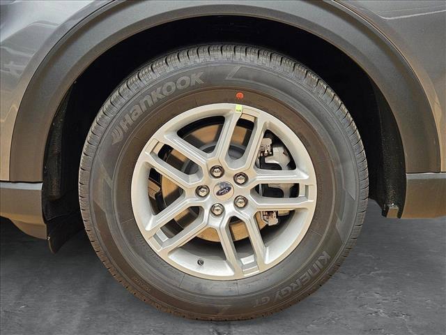 new 2025 Ford Explorer car, priced at $39,190