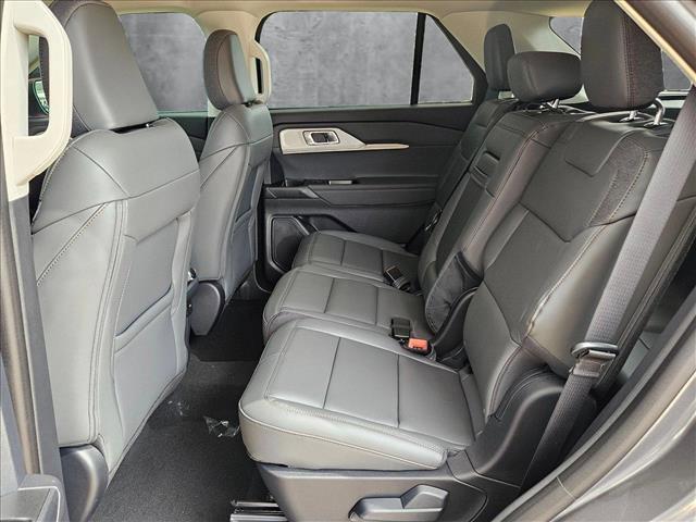 new 2025 Ford Explorer car, priced at $39,190