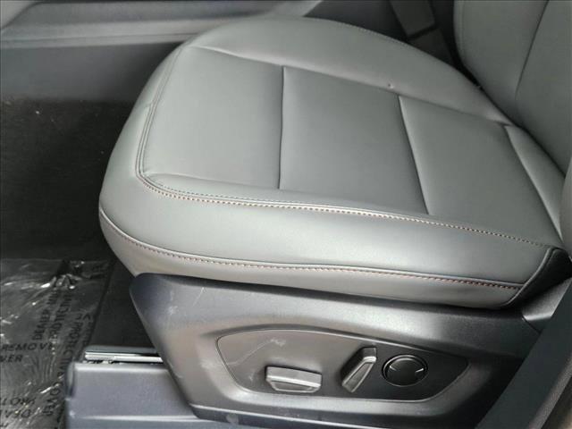 new 2025 Ford Explorer car, priced at $39,190