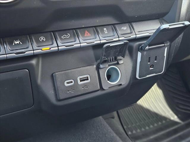 used 2023 Chevrolet Silverado 1500 car, priced at $31,985