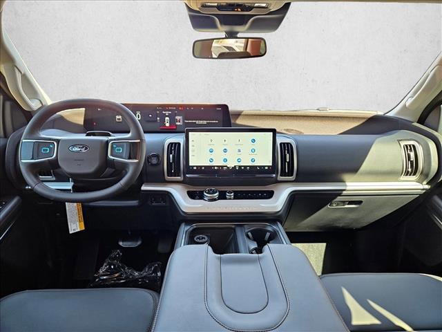 new 2025 Ford Expedition Max car, priced at $67,345