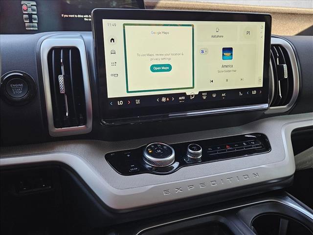 new 2025 Ford Expedition Max car, priced at $67,345