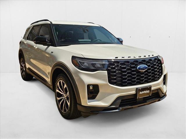 new 2025 Ford Explorer car, priced at $40,885