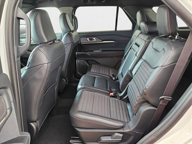 new 2025 Ford Explorer car, priced at $40,885