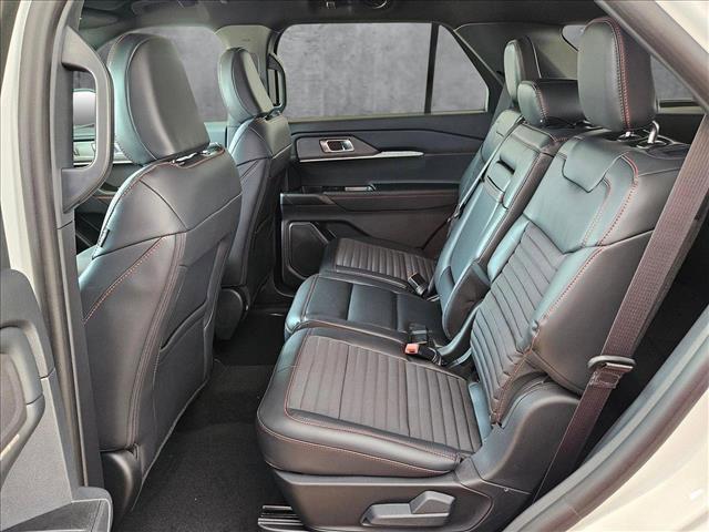 new 2025 Ford Explorer car, priced at $40,885