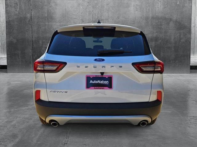 new 2025 Ford Escape car, priced at $25,059