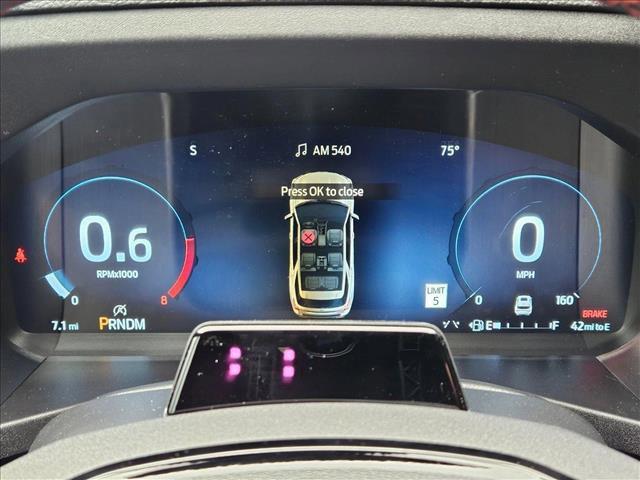 new 2025 Ford Explorer car, priced at $51,720