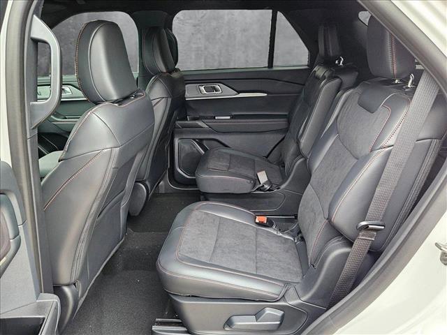 new 2025 Ford Explorer car, priced at $51,720