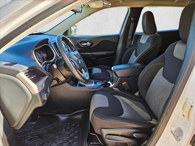 used 2016 Jeep Cherokee car, priced at $9,327