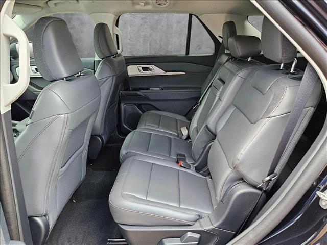 new 2025 Ford Explorer car, priced at $39,165