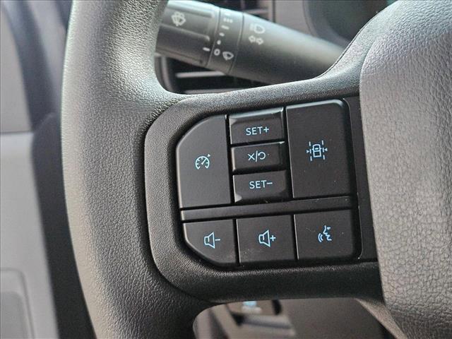 new 2025 Ford F-150 car, priced at $47,015
