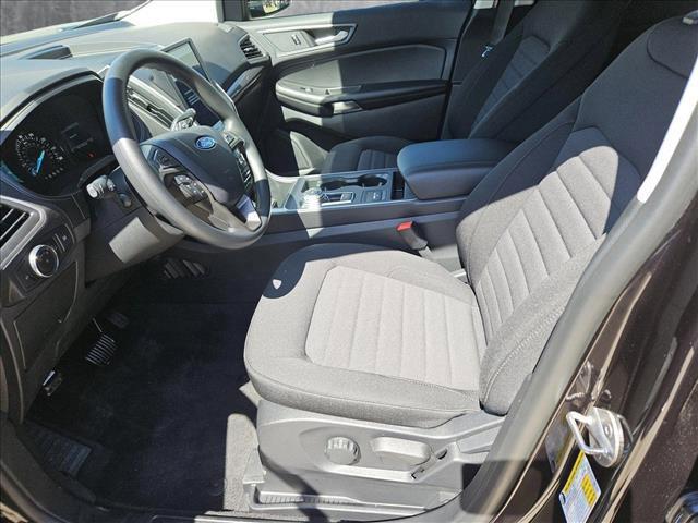 new 2024 Ford Edge car, priced at $31,945