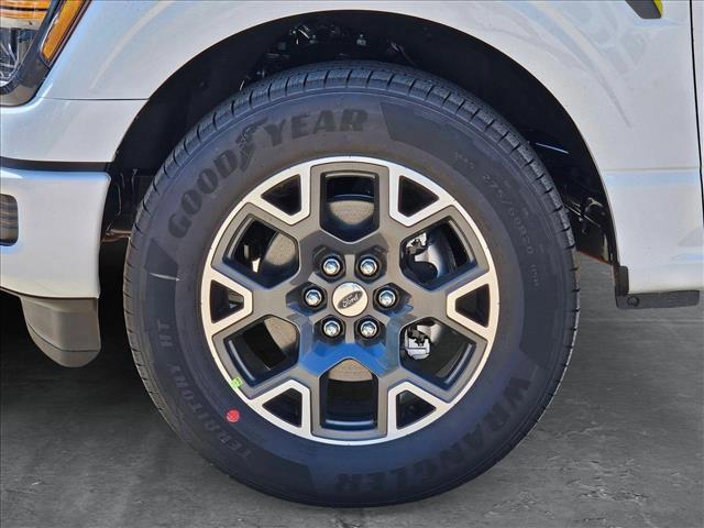 new 2025 Ford F-150 car, priced at $41,419