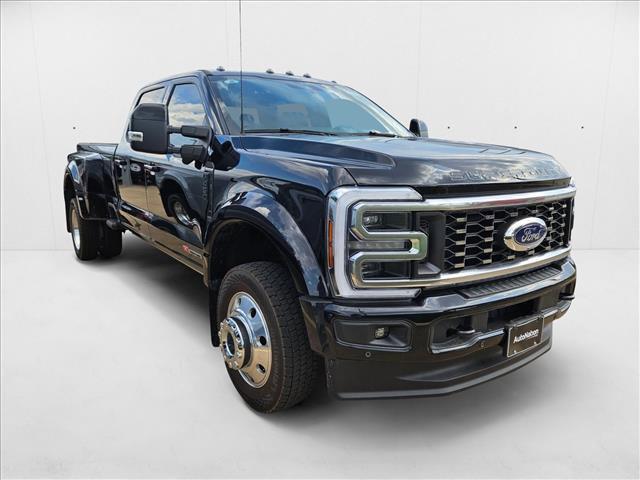 new 2025 Ford F-450 car, priced at $101,525
