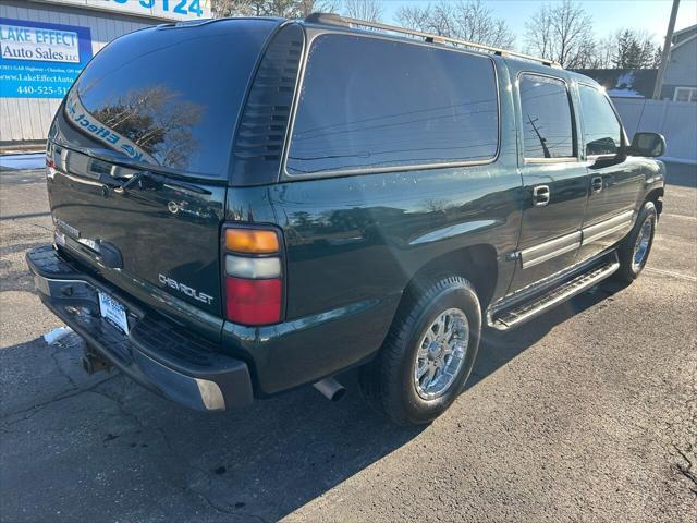 used 2004 Chevrolet Suburban car, priced at $8,995