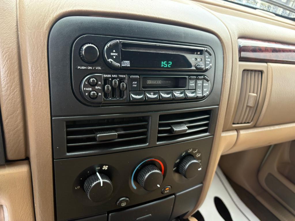 used 2000 Jeep Grand Cherokee car, priced at $6,495