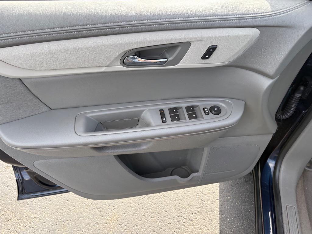 used 2017 Chevrolet Traverse car, priced at $12,390
