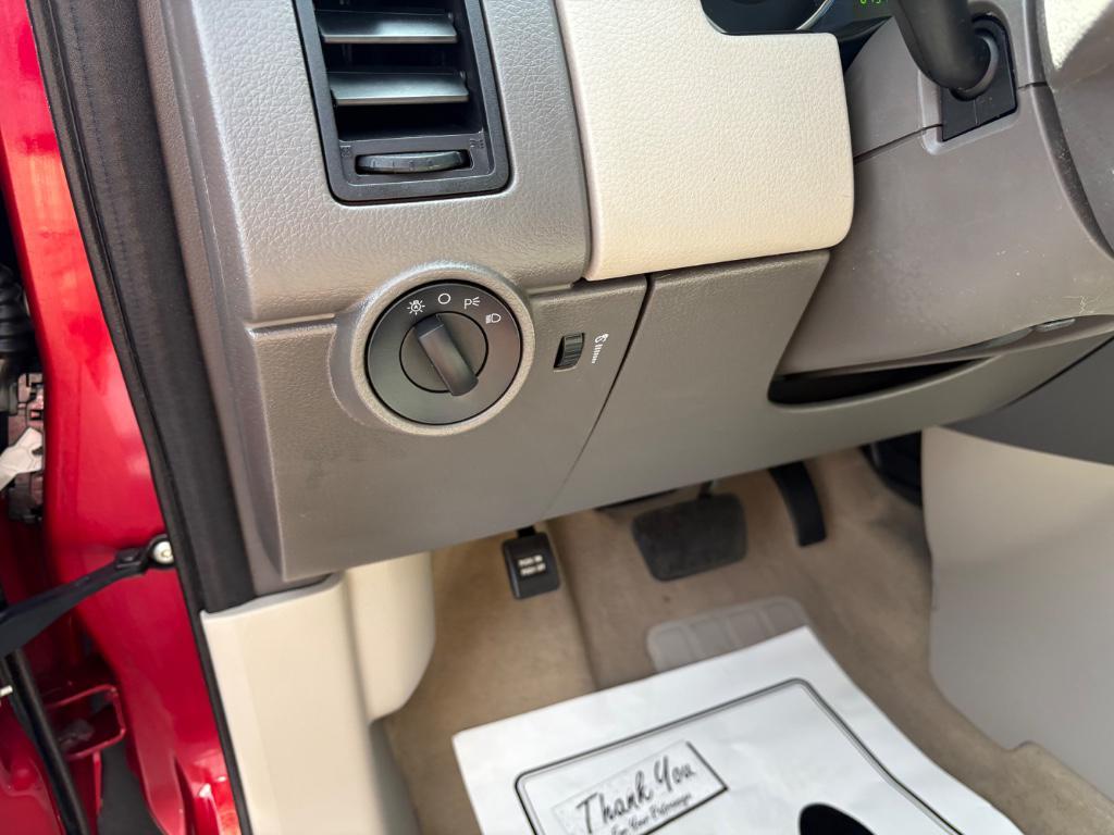 used 2007 Ford Edge car, priced at $7,600