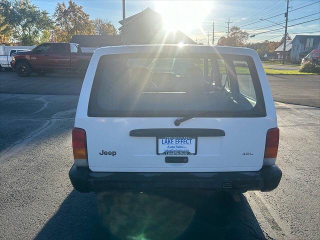 used 1998 Jeep Cherokee car, priced at $14,995