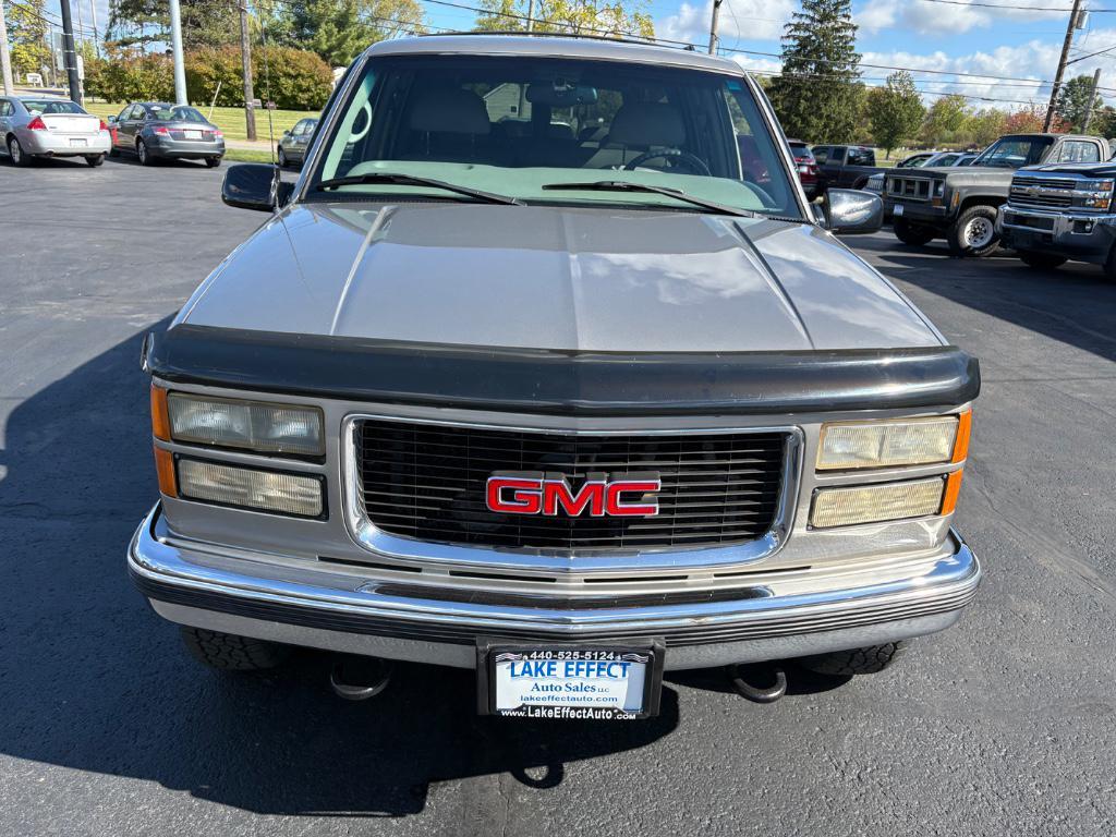 used 1999 GMC Suburban car, priced at $10,695