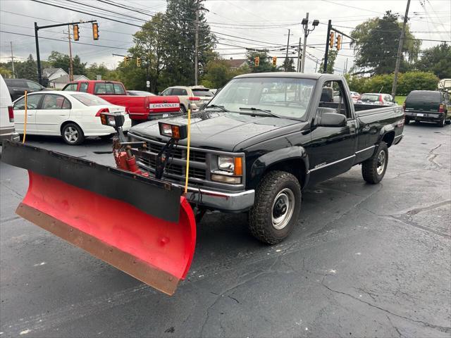 used 2000 Chevrolet 3500 car, priced at $10,995