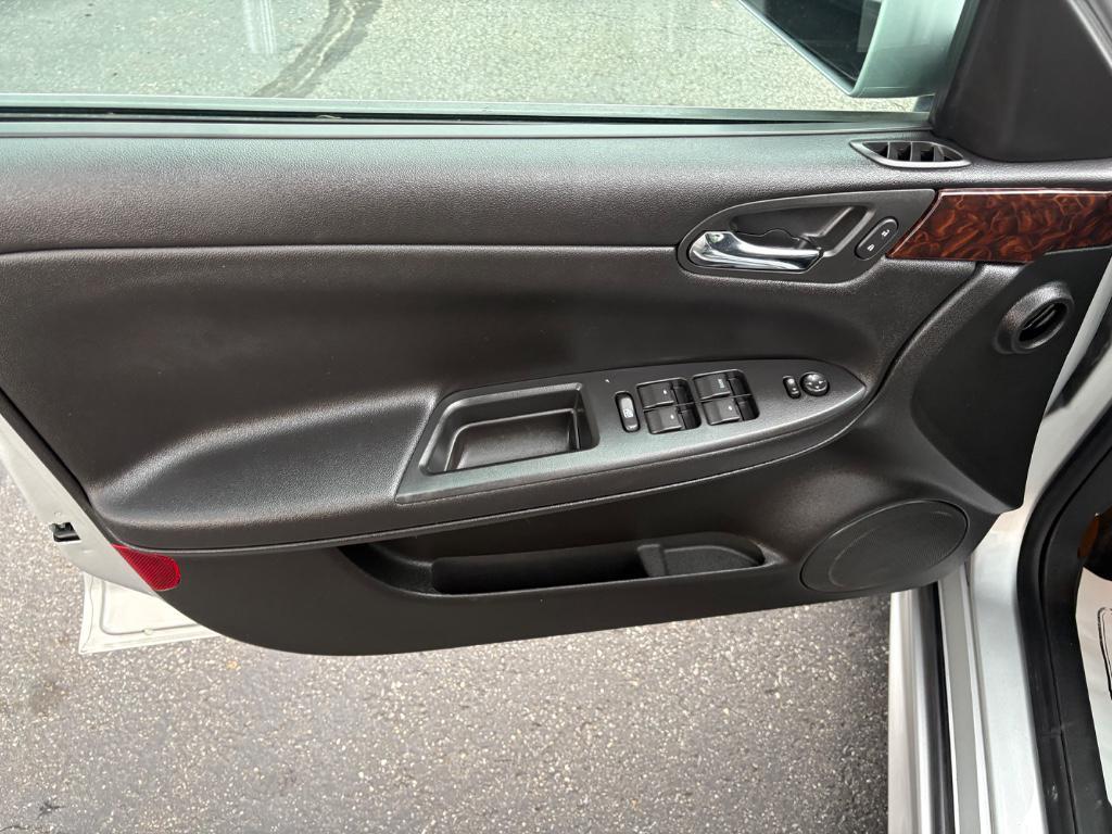 used 2013 Chevrolet Impala car, priced at $6,795