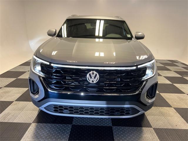 new 2025 Volkswagen Atlas Cross Sport car, priced at $44,308