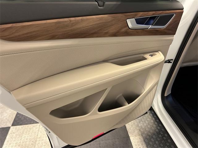 new 2026 Volkswagen Atlas car, priced at $43,145