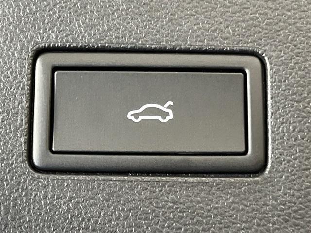 new 2026 Volkswagen Atlas car, priced at $43,145