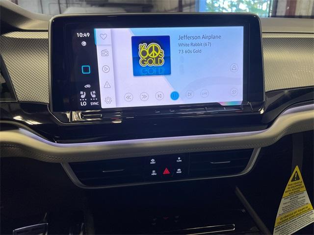 new 2026 Volkswagen Atlas Cross Sport car, priced at $54,054