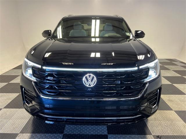 new 2026 Volkswagen Atlas Cross Sport car, priced at $54,054