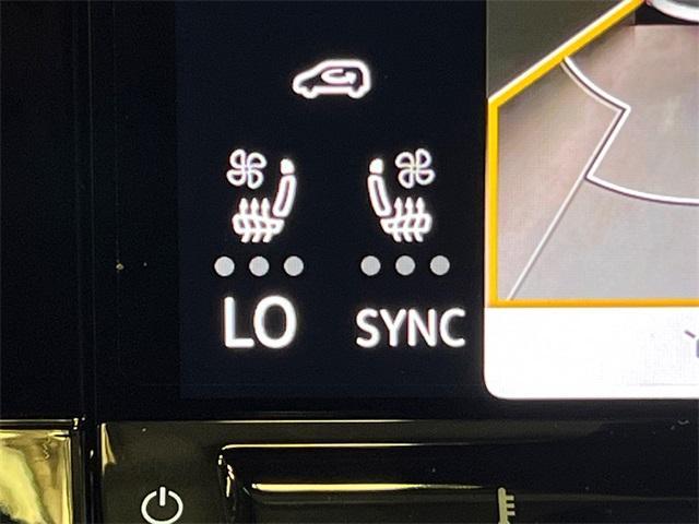 new 2026 Volkswagen Atlas Cross Sport car, priced at $54,054