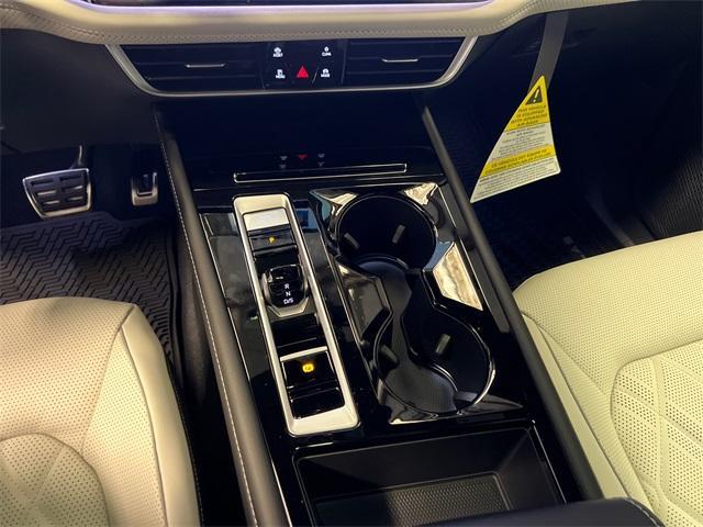 new 2026 Volkswagen Atlas Cross Sport car, priced at $54,054