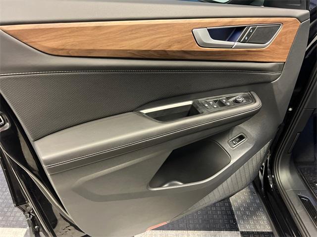 new 2026 Volkswagen Atlas car, priced at $43,220