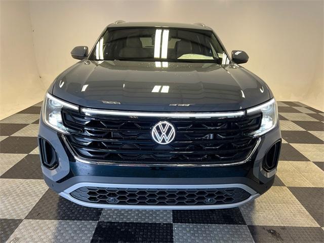 new 2025 Volkswagen Atlas Cross Sport car, priced at $43,271